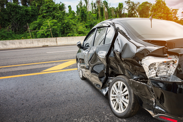 On-the-Job Car Accidents on the Rise Thanks to Smartphones